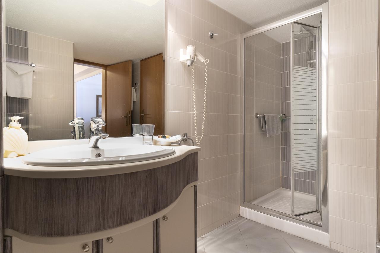 Villa Romantica Hotel PalaiónTsiflíkion Екстериор снимка