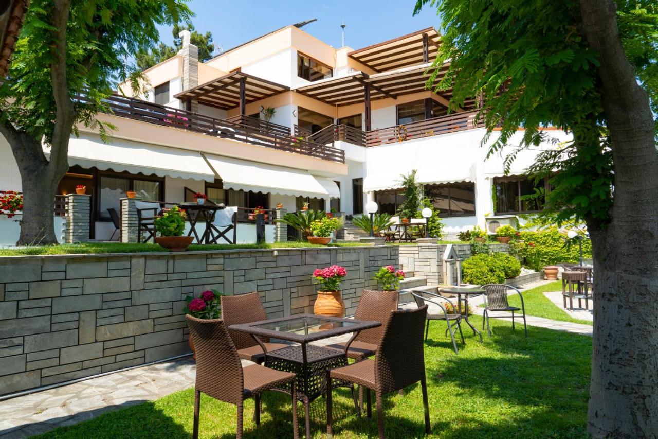 Villa Romantica Hotel PalaiónTsiflíkion Екстериор снимка